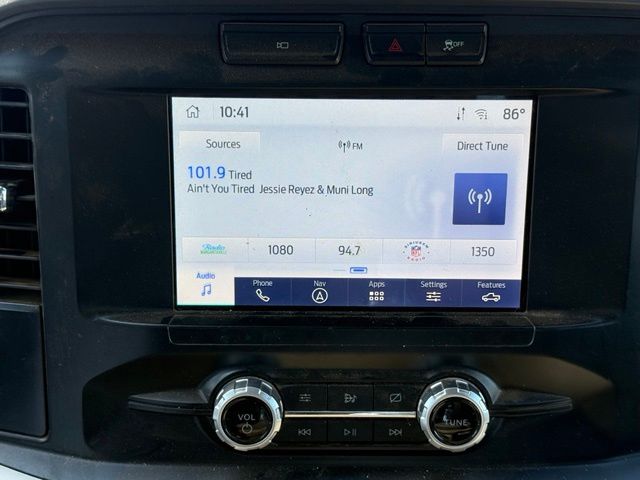 Used 2021 White Ford XLT image 17