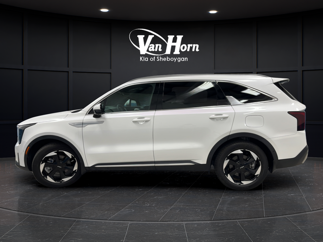 Used 2025 White Kia SX Prestige image 4