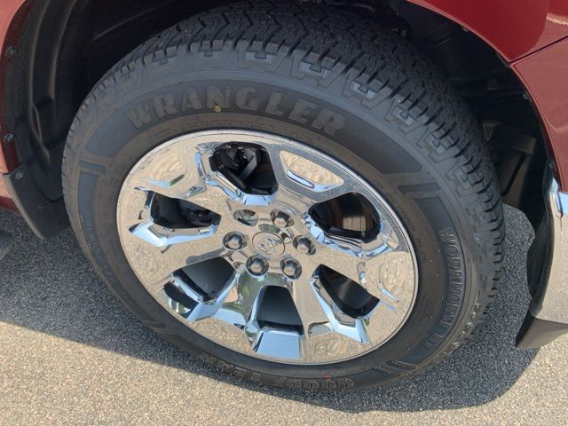 2019 RAM 1500 Big Horn/Lone Star photo