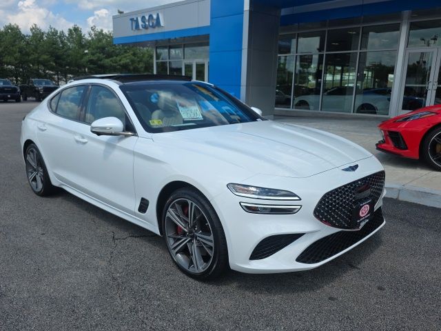 Uyuni White 2025 Genesis G70 Sedan Rear-Wheel Drive 8-Speed Automatic