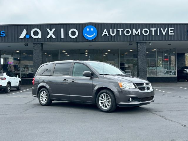 Gray (Granite Crystal Metallic Clearcoat) 2019 Dodge Grand Caravan SXT FWD Minivan Front-Wheel Drive 6-Speed Automatic