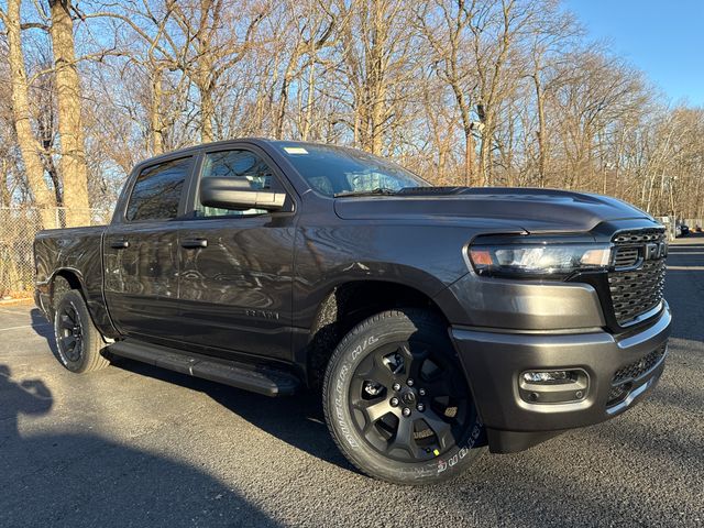 2026 RAM 1500 Express Crew Cab 4WD