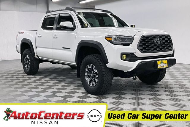 White 2022 Toyota Tacoma Pickup Truck Four-Wheel Drive 6-Speed Automatic