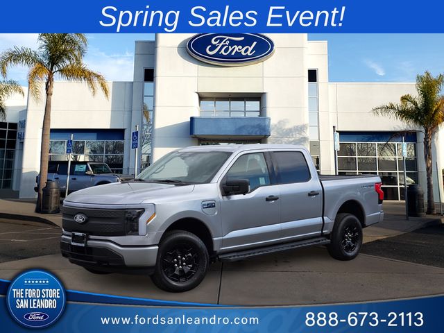 Silver Metallic 2025 Ford F-150 Lightning XLT SuperCrew AWD Pickup Truck All-Wheel Drive Automatic