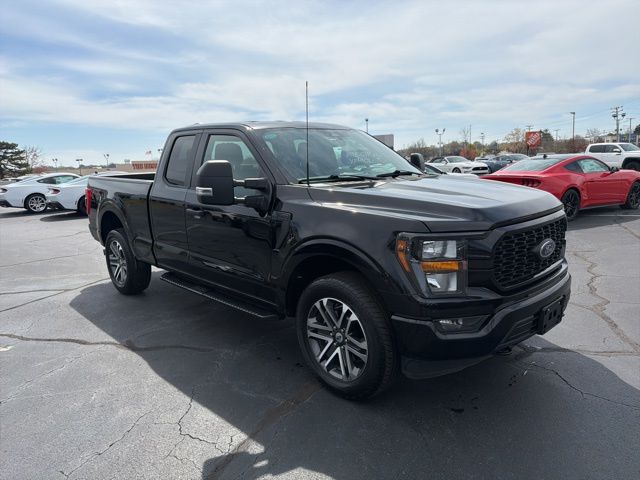 2023 Ford F-150 XL SuperCab 4WD