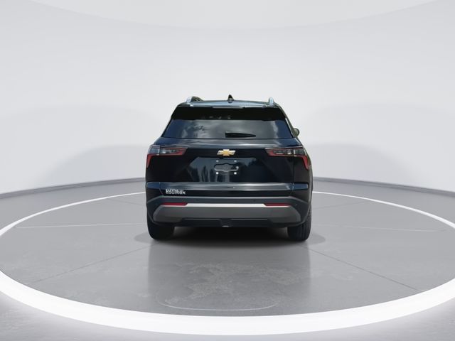 Used 2025 Black Chevrolet LT image 9