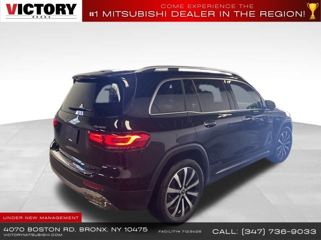 2022 Mercedes-Benz GLB GLB 250 photo