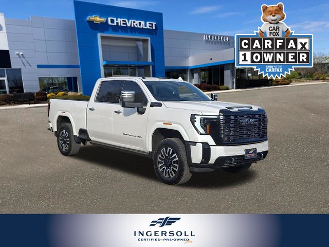 White Frost Tricoat 2025 GMC Sierra 3500HD Denali Ultimate Crew Cab 4WD Pickup Truck Four-Wheel Drive Automatic