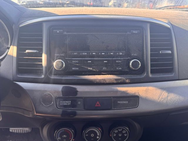 2015 Mitsubishi Lancer ES