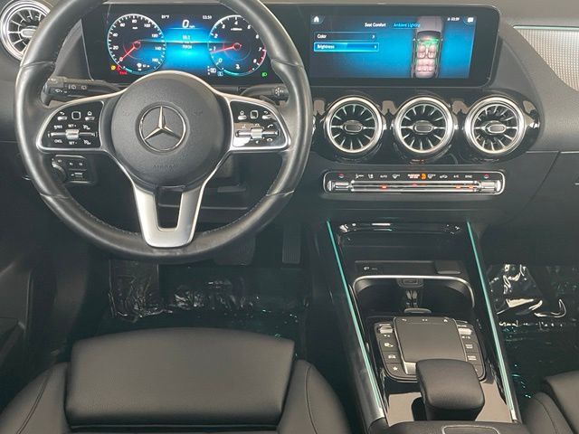 Used 2022 Night Black Mercedes-Benz GLA 250 image 12