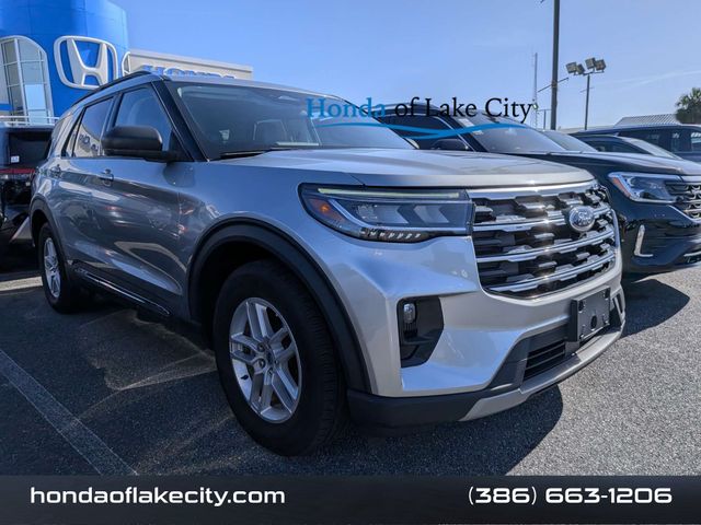 Iconic Silver Metallic 2025 Ford Explorer SUV / Crossover Rear-Wheel Drive Automatic
