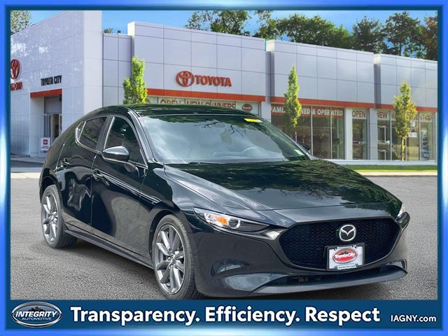 Jet Black Mica 2019 Mazda MAZDA3 Preferred Hatchback FWD Hatchback Front-Wheel Drive 6-Speed Automatic