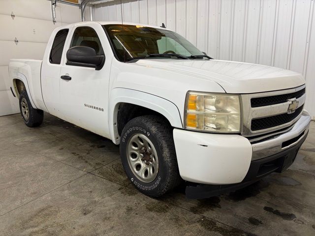 2009 Chevrolet Silverado 1500 Work Truck Extended Cab RWD