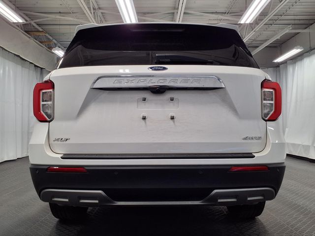 2023 Ford Explorer - Image 25