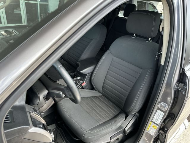 Used 2021 Gray Ford XLT image 12