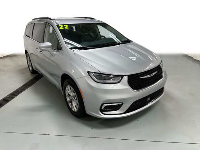 2022 Chrysler Pacifica Touring L AWD