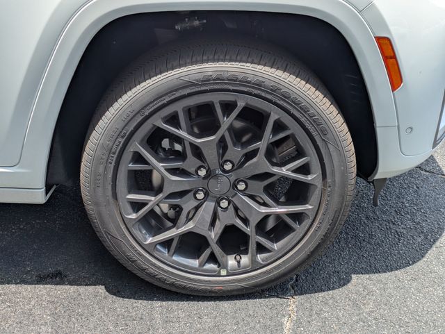 2026 Jeep Grand Cherokee L Summit 4x4