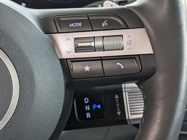 2024 Hyundai Kona Limited photo