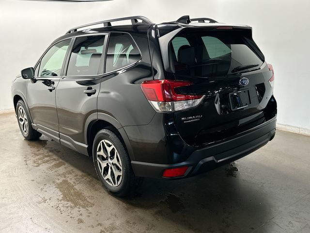 2023 Subaru Forester Premium Black at Rafferty Subaru