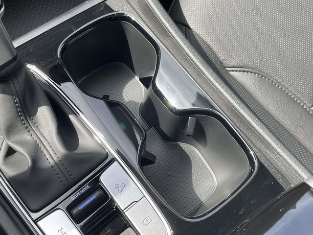 Used 2025 Blue Hyundai SEL image 28