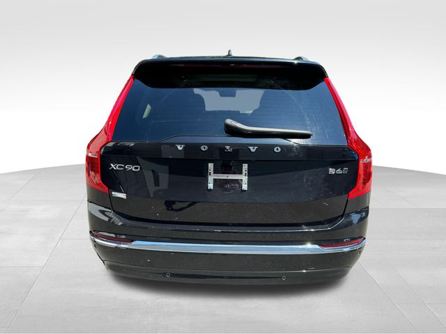 2023 Volvo XC90 B6 Plus 7-Seater 8