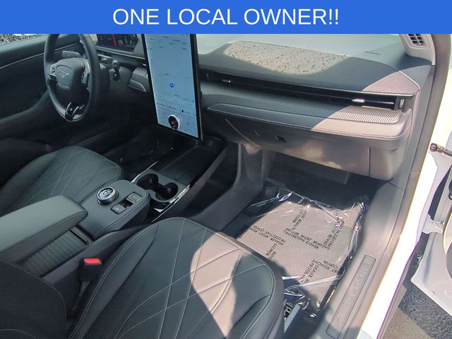 Used 2024 White Ford Select image 37