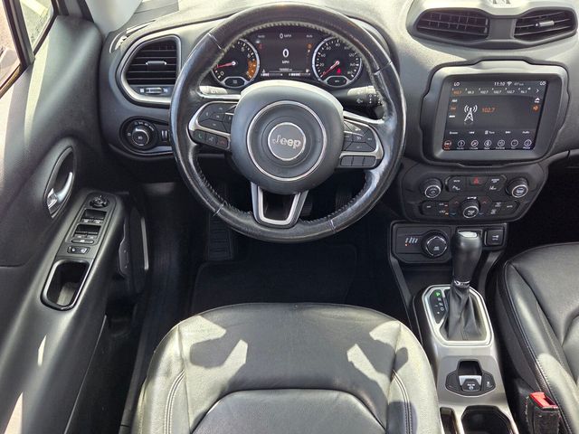 Used 2018 Silver Jeep Limited image 13