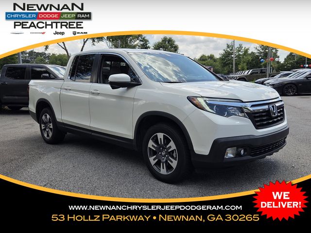 White 2019 Honda Ridgeline Pickup Truck Front-Wheel Drive 6-Speed Automatic