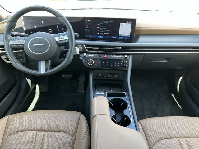 Used 2025 Black Hyundai Limited image 17