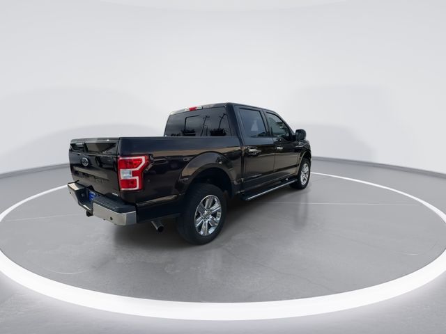 Used 2020 Red Ford XLT image 7