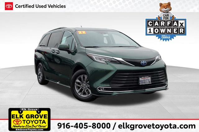 2022 Toyota Sienna XLE 7-Passenger FWD
