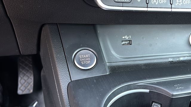 Used 2018  Audi 2.0T ultra Premium image 33