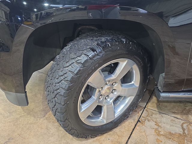 Used 2020 Black Chevrolet Premier image 34