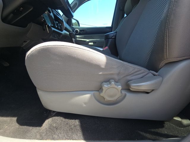 2014 Toyota Tacoma Base:L166986A