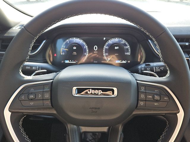 2026 Jeep Grand Cherokee L Laredo 4x2