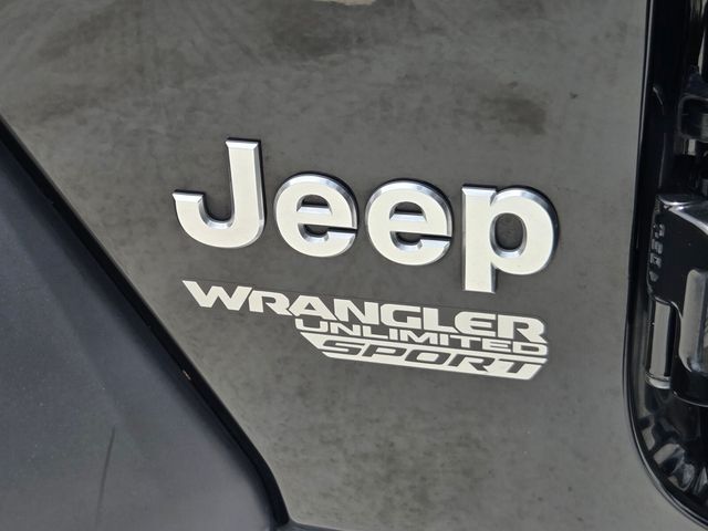 Used 2021 Jeep Wrangler SUV
