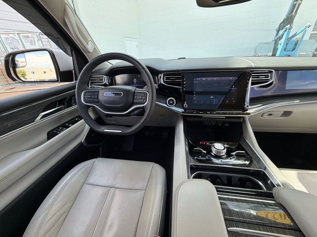 Used 2022 Jeep Wagoneer SUV