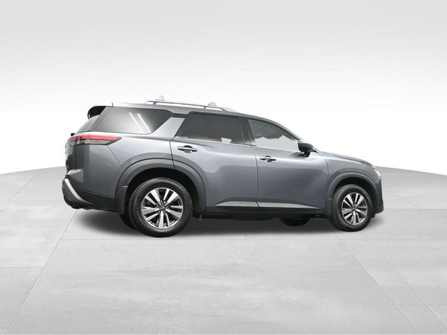 2023 Nissan Pathfinder SL 41