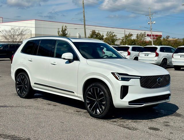 2026 Volvo XC90 B6 Ultra