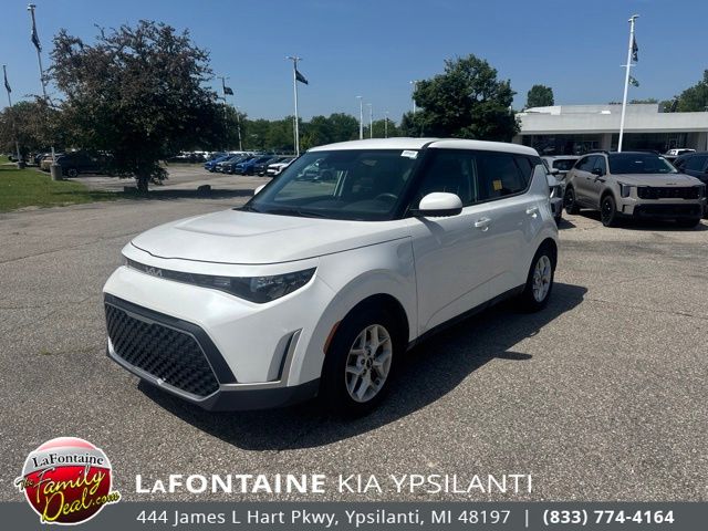 2023 Kia Soul LX