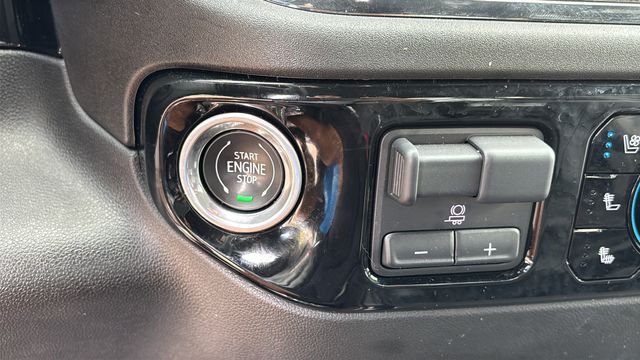 Used 2024 Gray Chevrolet ZR2 image 29
