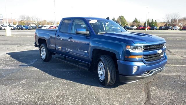 2018 Chevrolet Silverado 1500 LT 2