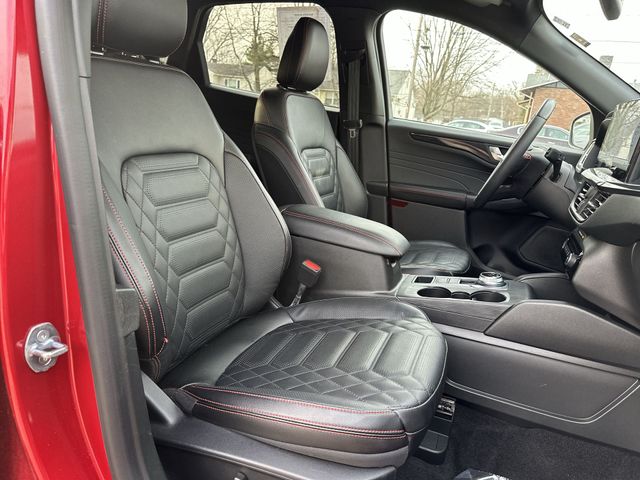 Used 2024 Red Ford ST-Line Elite image 27