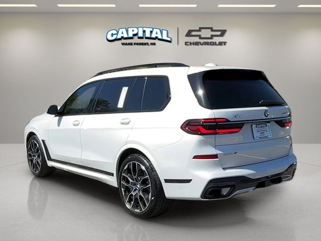Used 2023 White BMW xDrive40i image 4