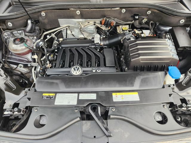 2023 Volkswagen Atlas SEL Gray at Texan Dodge Chrysler Jeep Ram