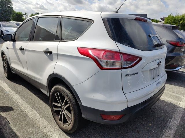 2016 Ford Escape S 3