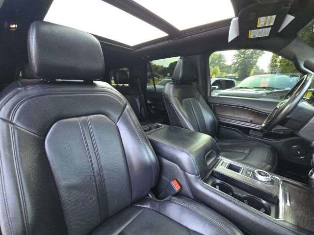 2021 Ford Expedition Limited:169133A
