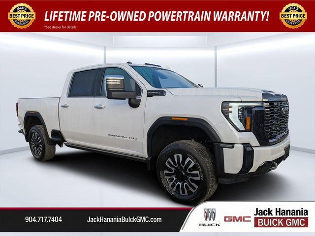 White Frost Tricoat 2024 GMC Sierra 3500HD Denali Ultimate Crew Cab 4WD Pickup Truck Four-Wheel Drive Automatic