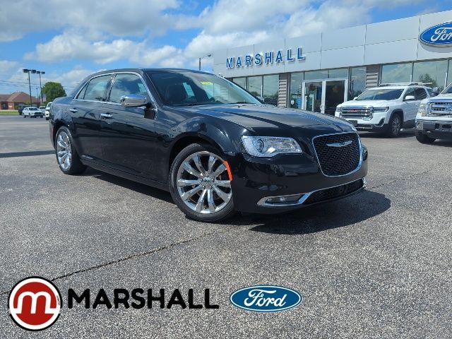 Gloss Black 2015 Chrysler 300 C RWD Sedan Rear-Wheel Drive 8-Speed Automatic