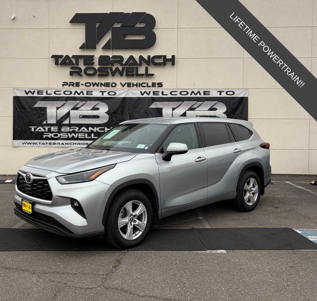 Celestial Silver Metallic 2024 Toyota Highlander LE AWD SUV / Crossover All-Wheel Drive 8-Speed Automatic